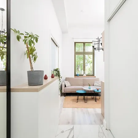 Апартаменты Modern Nest - In The Heart Of - Old Town - By Upstairs