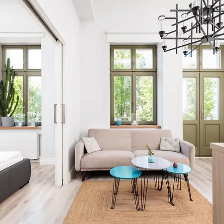 Modern Nest - In The Heart Of - Old Town - By Upstairs Apartmán