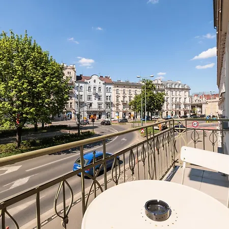 Modern Nest - In The Heart Of - Old Town - By Upstairs * Krakov